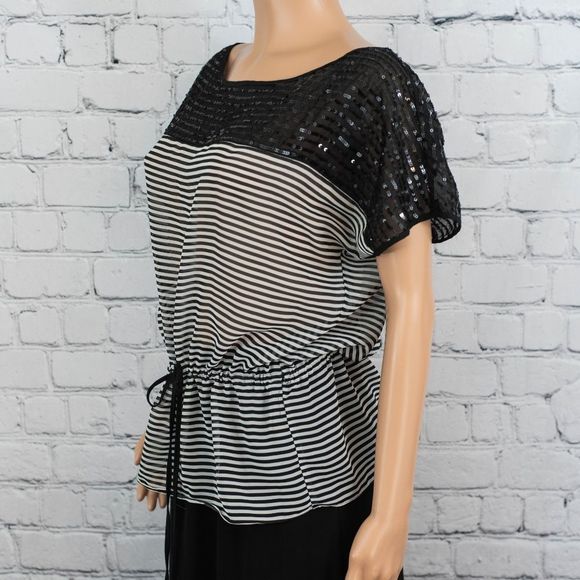 Cache black and white top - Picture 4 of 6